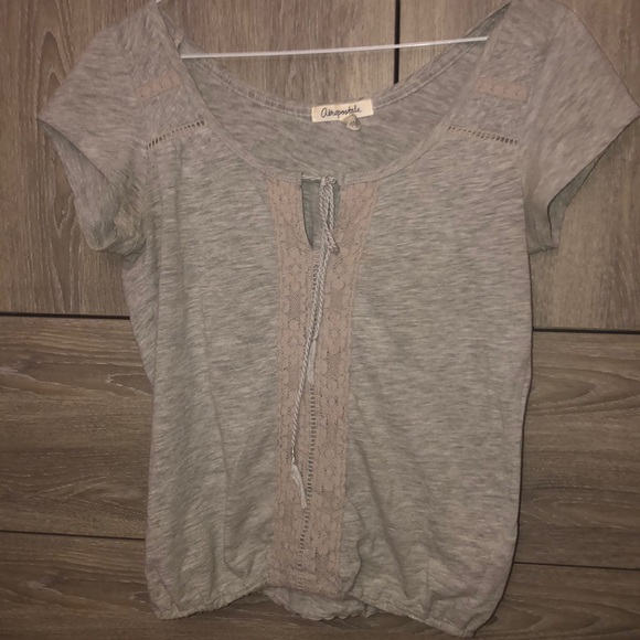 Aéropostale - Cute t-shirt 🌟 - Picture 1 of 2